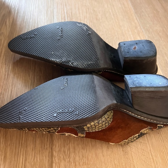 Donald Pliner Womens Size 6 Western Mule Couture Clogs - Picture 12 of 16